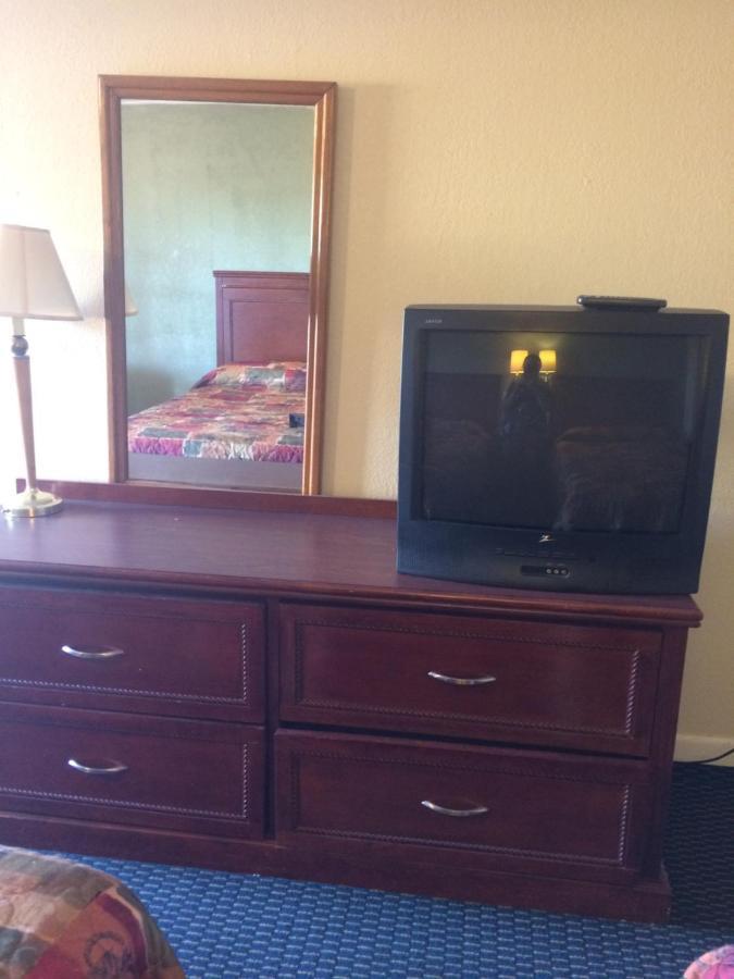 Rest Inn - Extended Stay, I-40 Airport, Wedding & Event Center Amarillo Dış mekan fotoğraf